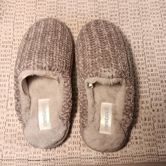 Nestwell BBB women's chenille knit memory foam slippers sz Small / 5 - 6 - NEW - Picture 3 of 16